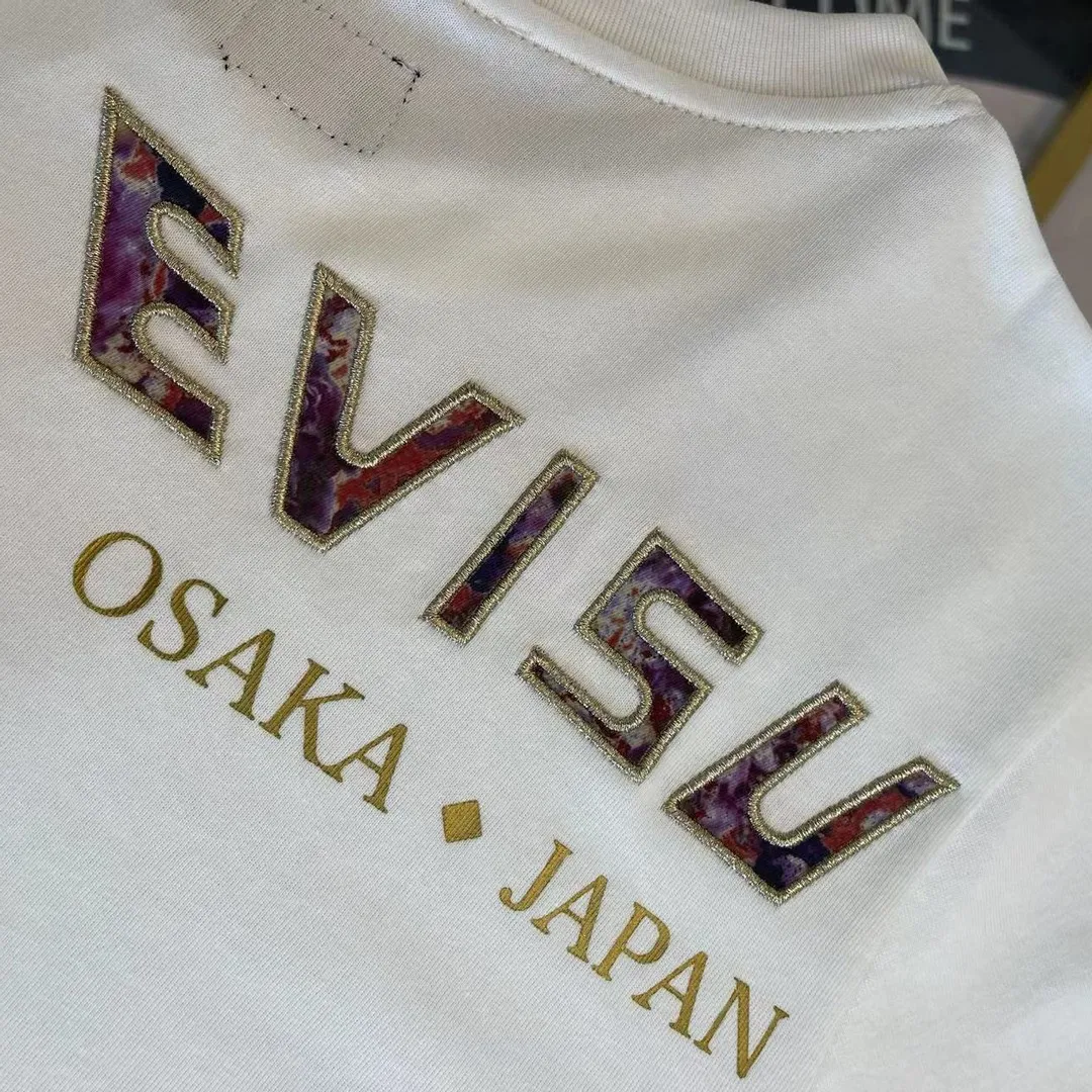 ， 25AW T 2EAHTM 2SP XXCTBLKX ， 。 ， ， 。 ， 。 White Size S M L XL XXL S 44 96 68 100-120 M 46 102 70 120-140 L 48 108 72 140-160 XL 50 116 74 160-180 XXL 52 122 76 180